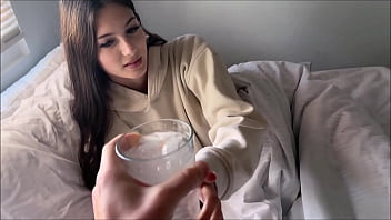 Ngày ốm Cùng Chị Kế Nứng Cặc – Sophie Tyler – Trị Liệu Gia đình Bằng Cách địt Nhau – Alex Adams