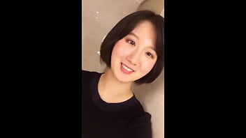 Cô Nàng Trung Quốc Dorrit Yaqi đang Thẩm đấm Cực Phê Với Cặc Giả